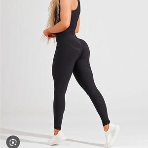 BuffBunny Ribbed Brown High-Waisted Leggings